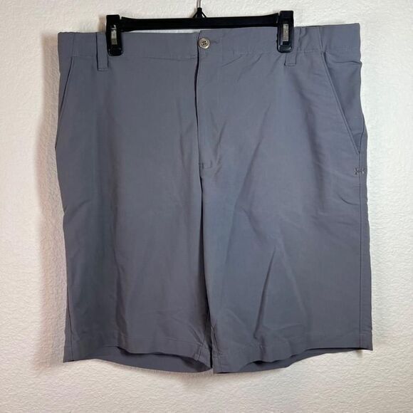 Men's Under Armour Gray Golf Shorts Size 40 - Picture 1 of 8
